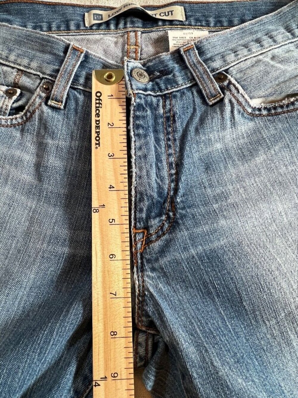 Gap Womens Jean Low Rise Boot Cut 8R Med Wash Stretch Frayed Pockets - Picture 6 of 6
